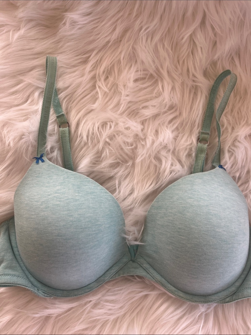Everyday Light teal Green T-Shirt Bra with Smooth Molded Cups